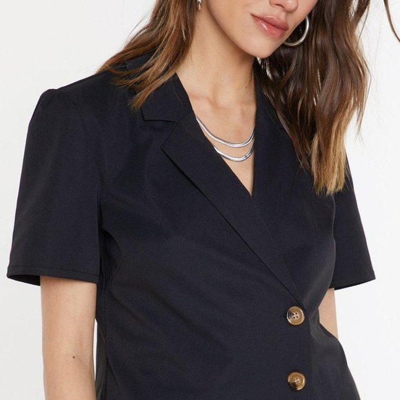 NASTY GAL Cropped Dress Shirt - Picture 5 of 5